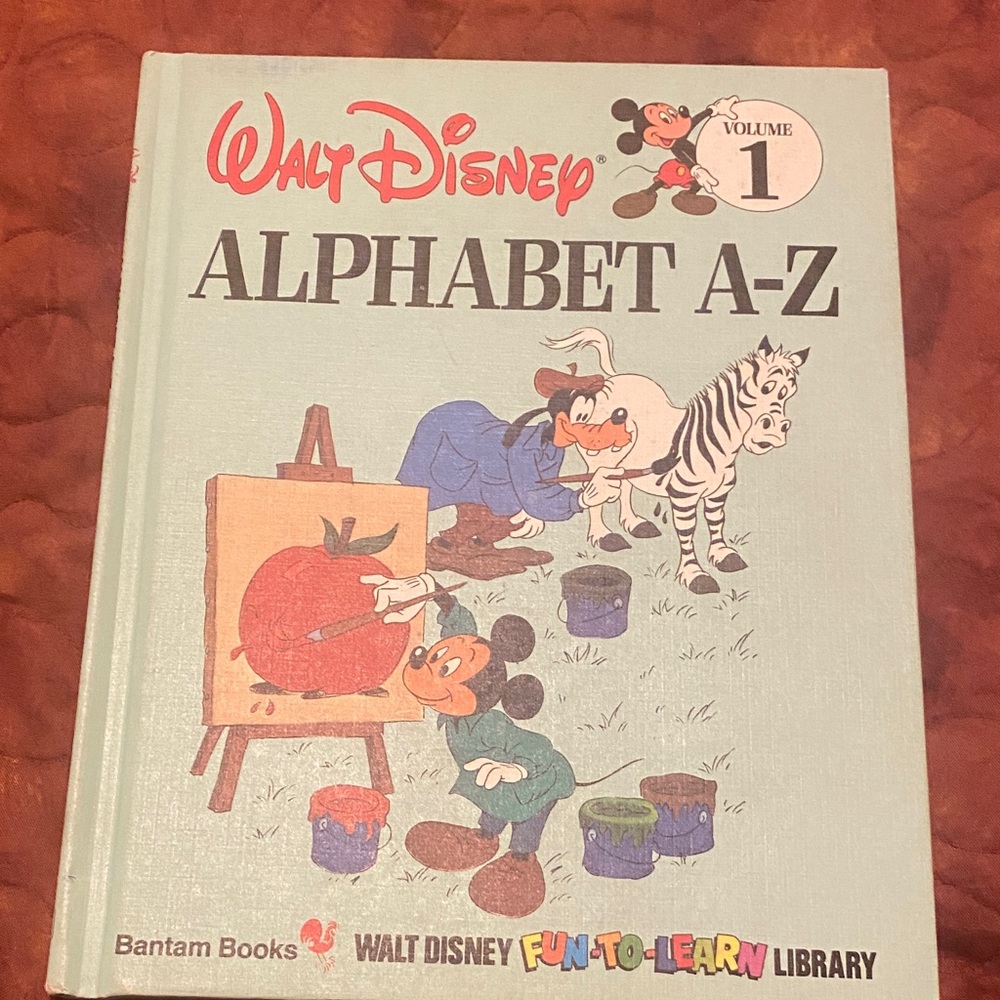 Walt Disney Alphabet A-Z Book